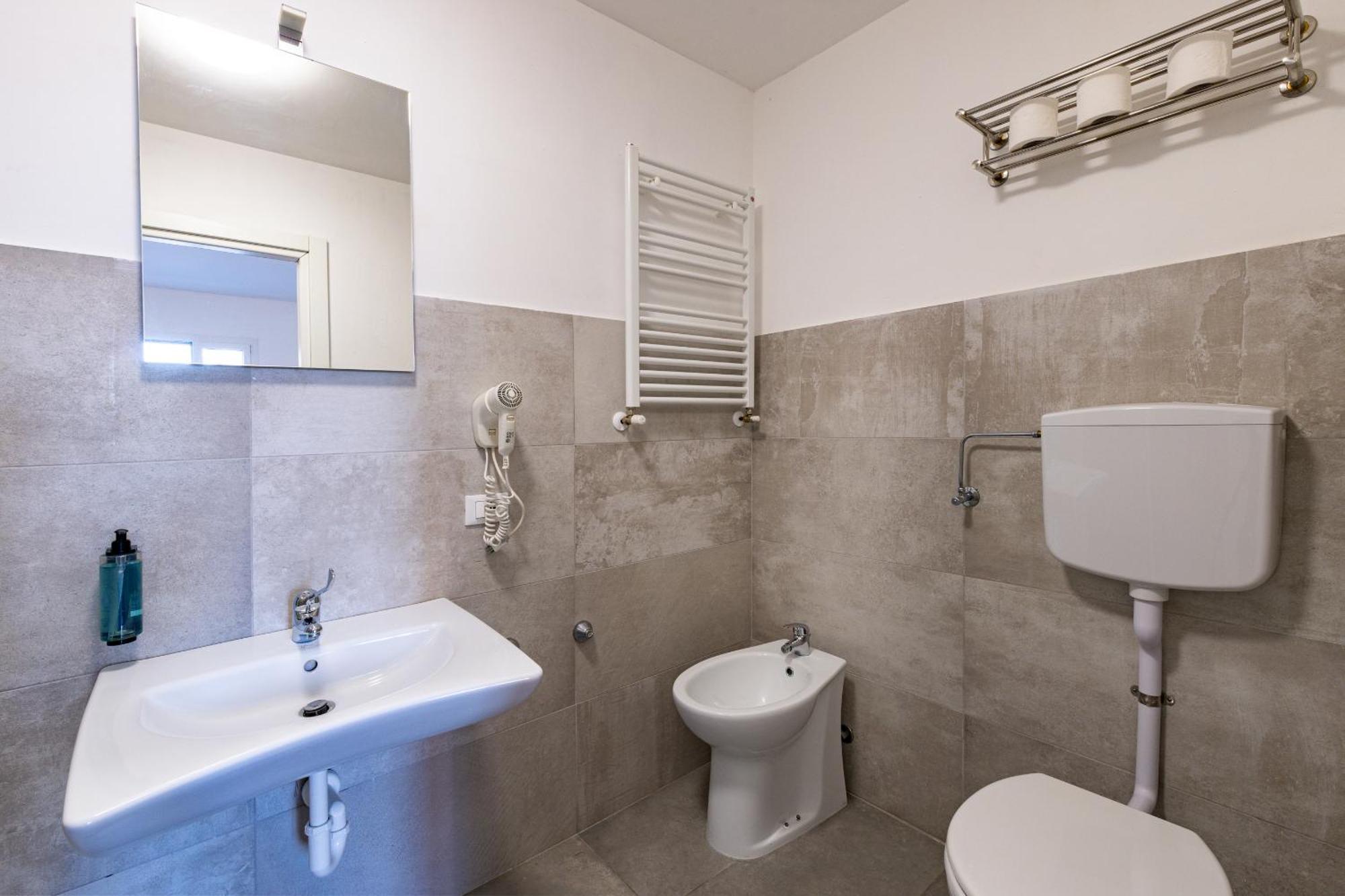 Rabbit Home Misano Adriatico Exterior photo